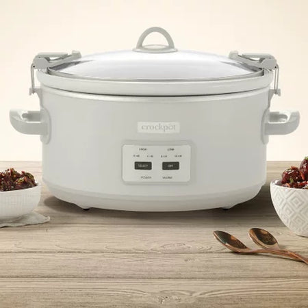 Crock-Pot 7-Quart Cook and Carry Programmable Slow Cooker with Carry Bag